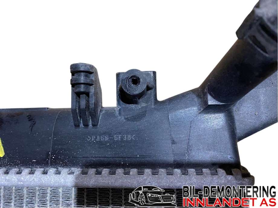 Radiator (manuell gir) til Škoda Octavia 2009-2013 (Type II, Fase 2)  (SKODA|1K0 121 251 BN|)