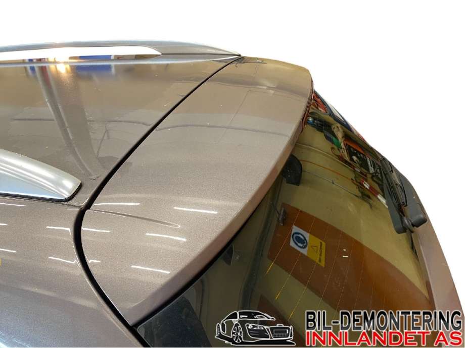 Spoiler bakluke til Ford Mondeo, 2011-2014 (Type IV, Fase 2)  (FORD|AM7S7J-44230-ABXWAA)