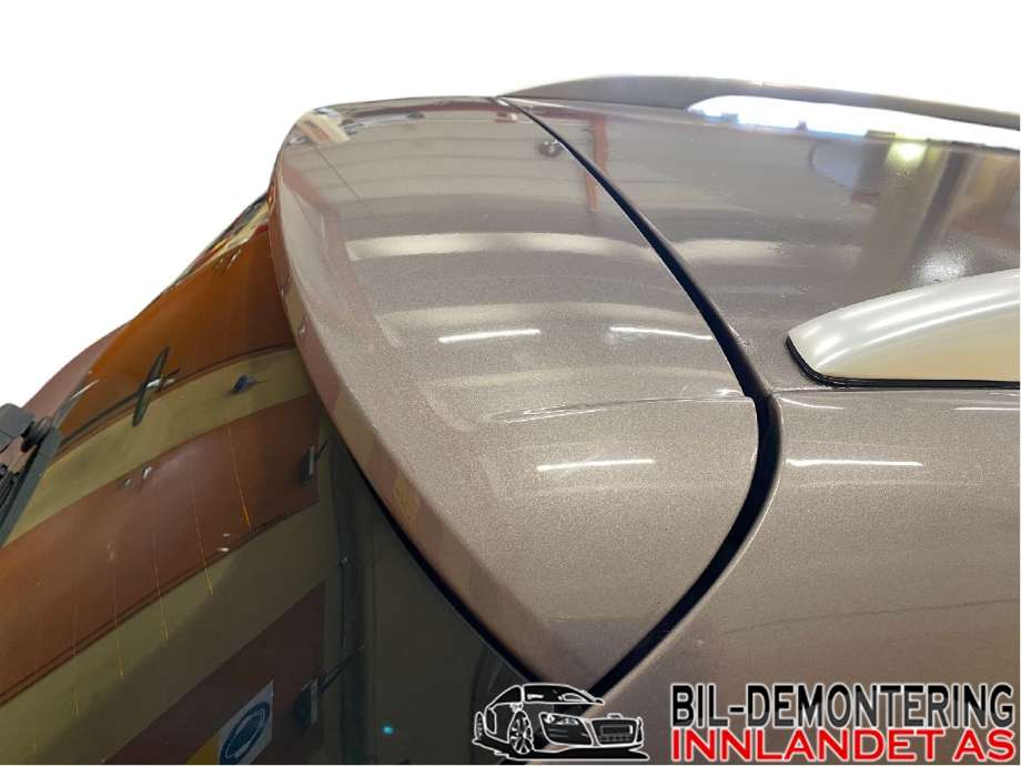 Spoiler bakluke til Ford Mondeo 2011-2014 (Type IV, Fase 2)  (FORD|AM7S7J-44230-ABXWAA|1717234|)
