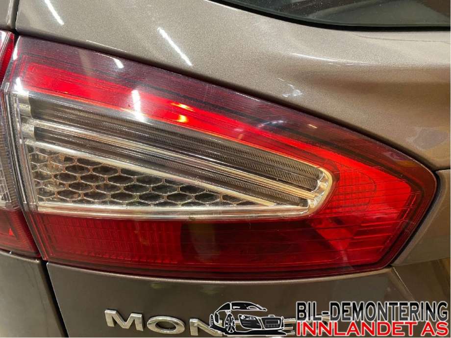 Baklykt venstre indre til Ford Mondeo, 2011-2014 (Type IV, Fase 2)  (FORD|BS71-13A603-BE)