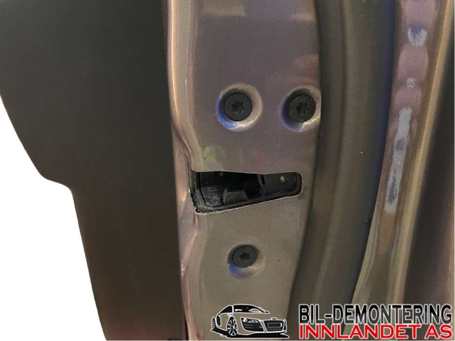 Låsekasse høyre til Ford Mondeo, 2011-2014 (Type IV, Fase 2)  (FORD|8S7A-A21812-GB)