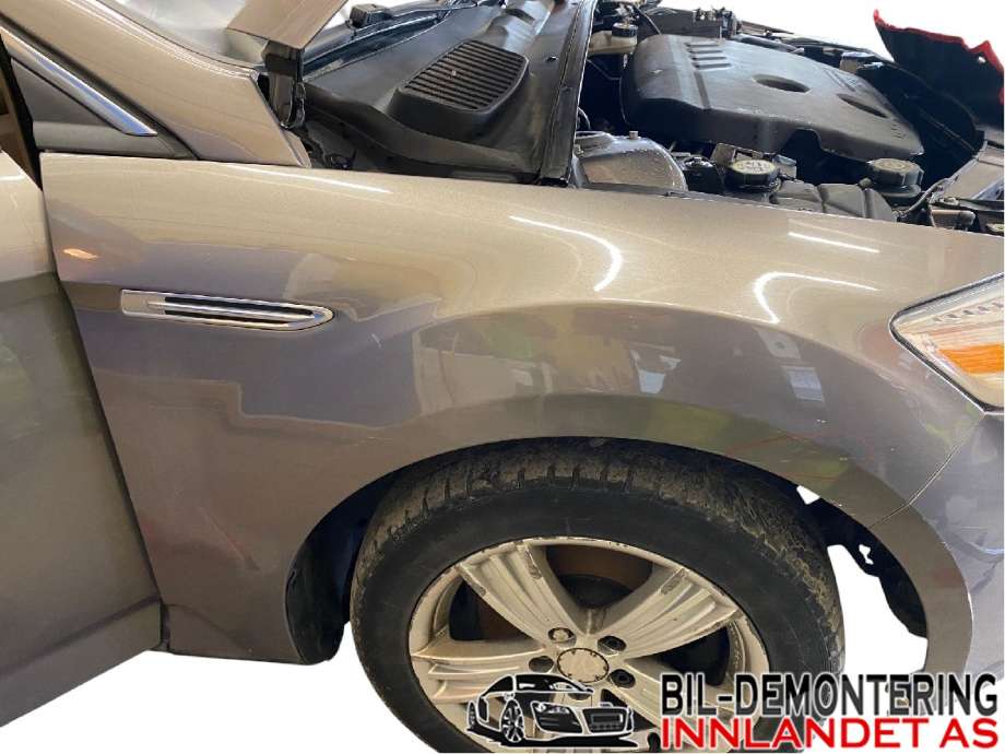 Skjerm høyre foran til Ford Mondeo, 2011-2014 (Type IV, Fase 2)  (FORD|P7S71-16005-AB)
