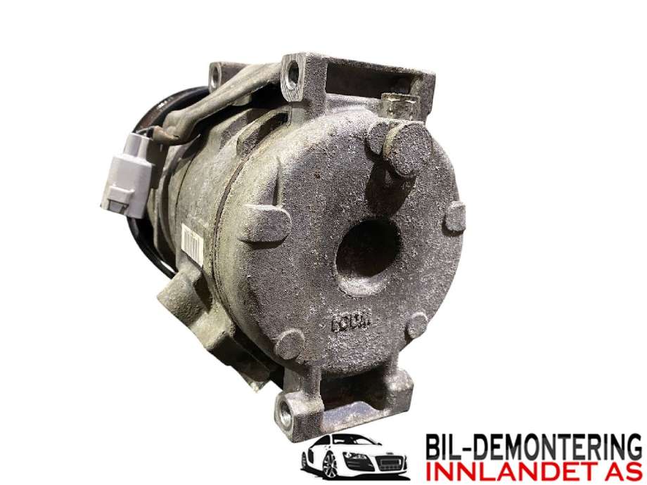 Aircondition kompressor til Toyota Hiace 2007-2012 (Fase 3)  (TOYOTA|8832025110|)