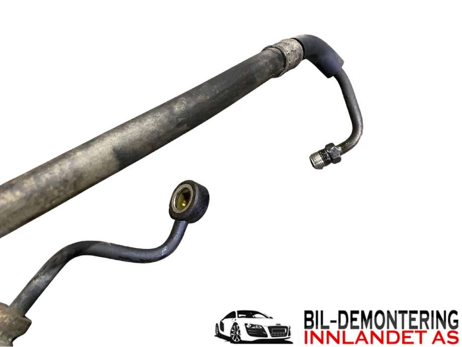 Servo rør/slange til Toyota Hiace 2007-2012 (Fase 3)  (TOYOTA|4441026B80|)