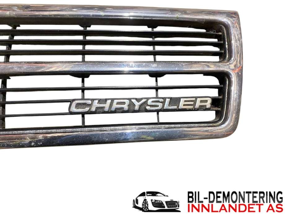 Grill til Chrysler Voyager 1991-1995 (Type II)  (5263528|)
