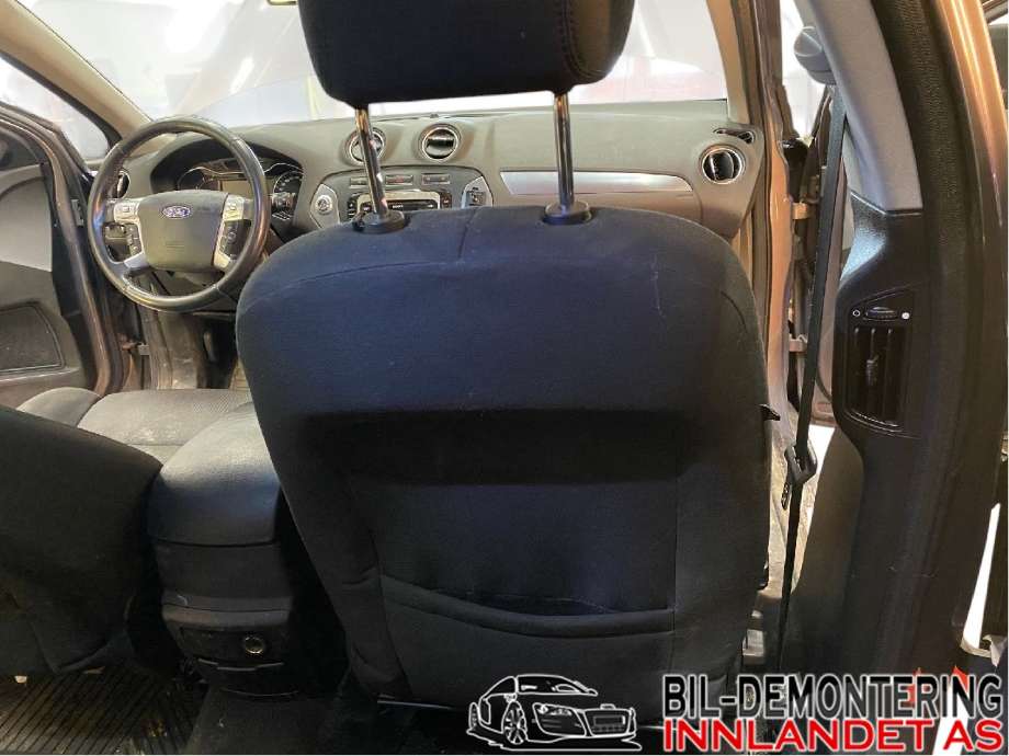 Sete foran høyre til Ford Mondeo 2011-2014 (Type IV, Fase 2)  (FORD|1752434|1790892|)