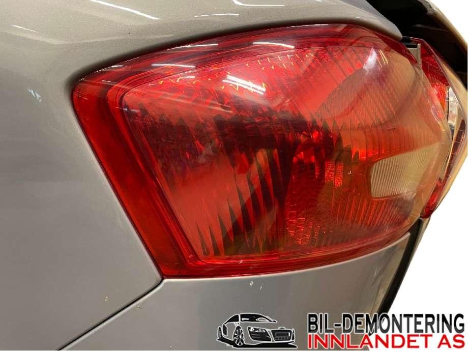Baklykt venstre til Ford Kuga 2008-2012 (Type I)  (FORD|8V41-13405-CH|1710612|)