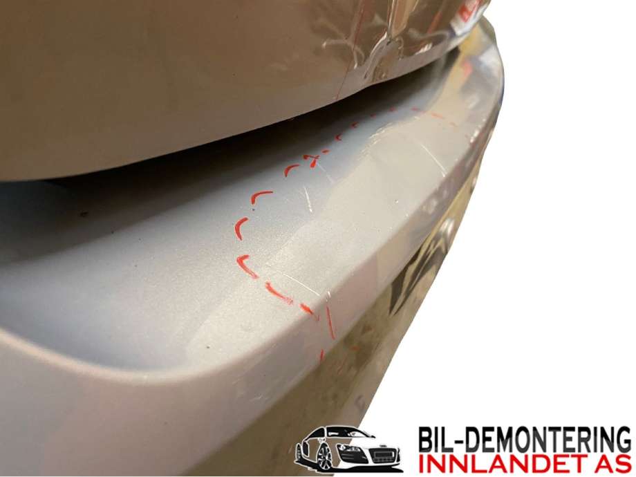 Støtfanger bak til Ford Kuga 2008-2012 (Type I) (FORD|8V41-17906-ADXWAA|1721597|)