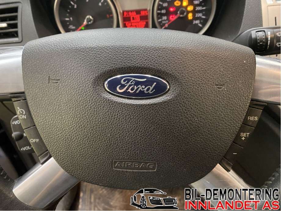 Airbag rattpute til Ford Kuga, 2008-2012 (Type I)  (FORD|8V41-R042B85-AFZHJR)