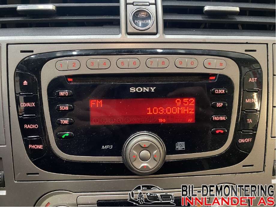 Bilstereo til Ford Kuga, 2008-2012 (Type I)  (FORD|8V4T-18C939-CH)