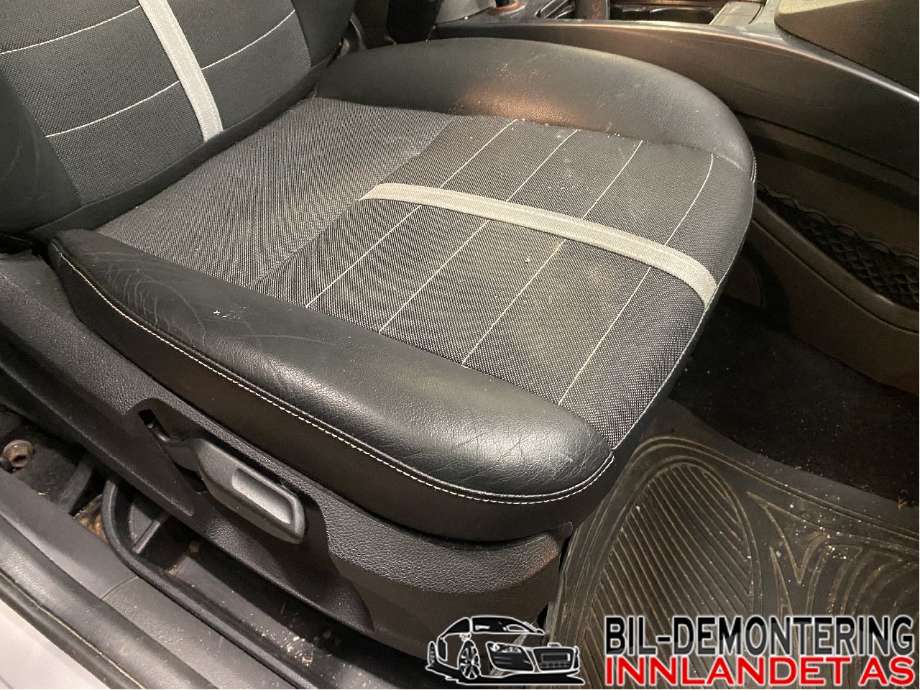 Sete foran høyre til Ford Kuga 2008-2012 (Type I)  (FORD|7M51-R61464-BB|1747150|1447974)