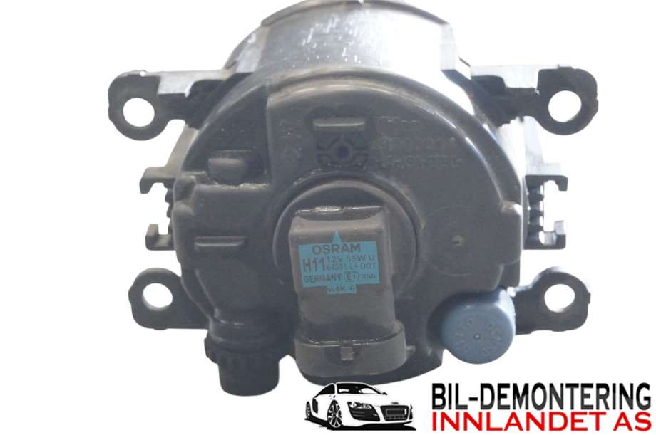 Tåkelykt høyre foran til Audi A4 2004-2008 (Type III) (B7) (B7) (AUDI|8E0 941 699 C|8E0 941 699 E|)