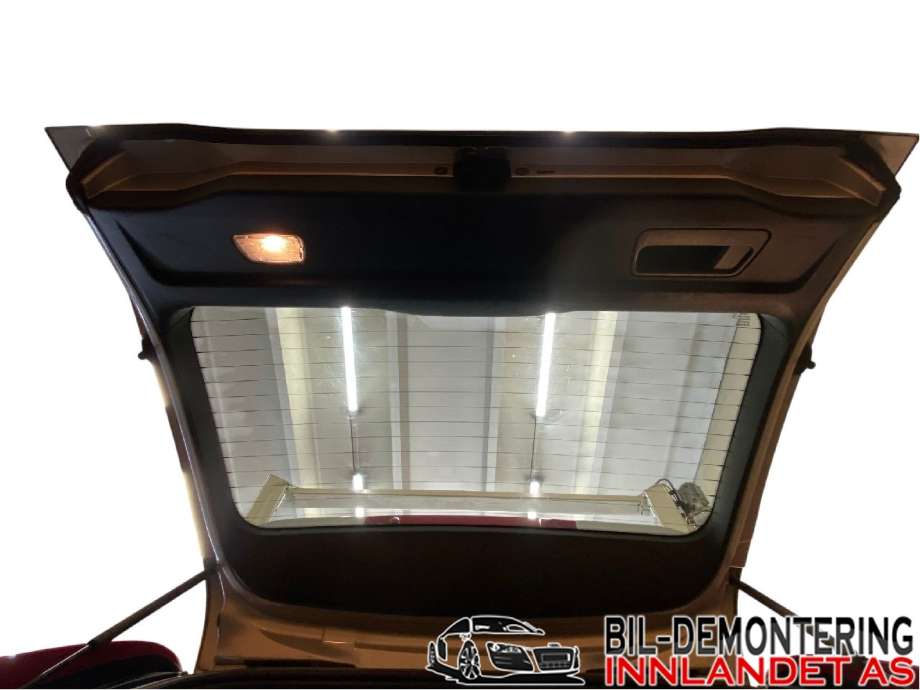 Bakluke til Volvo XC90 2002-2006 (Type I, Fase 1)  (VOLVO|39852821|)