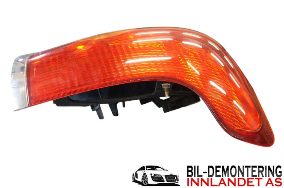 Baklykt høyre til Toyota Avensis 2003-2008 (Type II)  (TOYOTA|8155105182|)