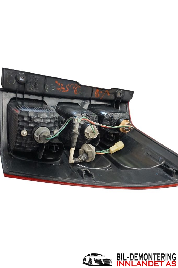Baklykt venstre til Suzuki Grand Vitara 2005-2015 (Type III) (SUZUKI|35670-65J11-000|)
