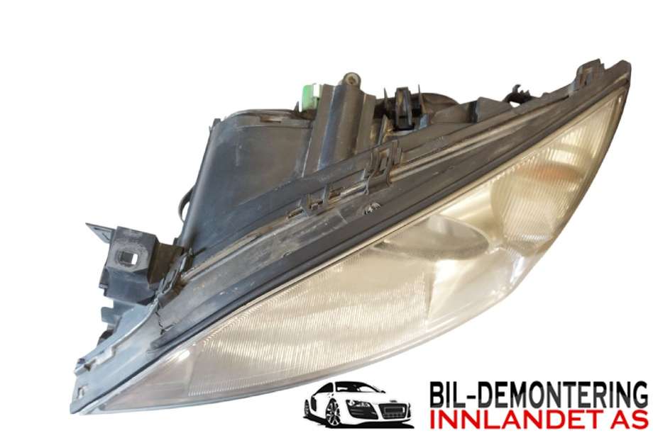 Frontlykt venstre halogen til Ford Mondeo 2001-2007 (Type III)  (FORD|1S71-13006-SE|1435624|)