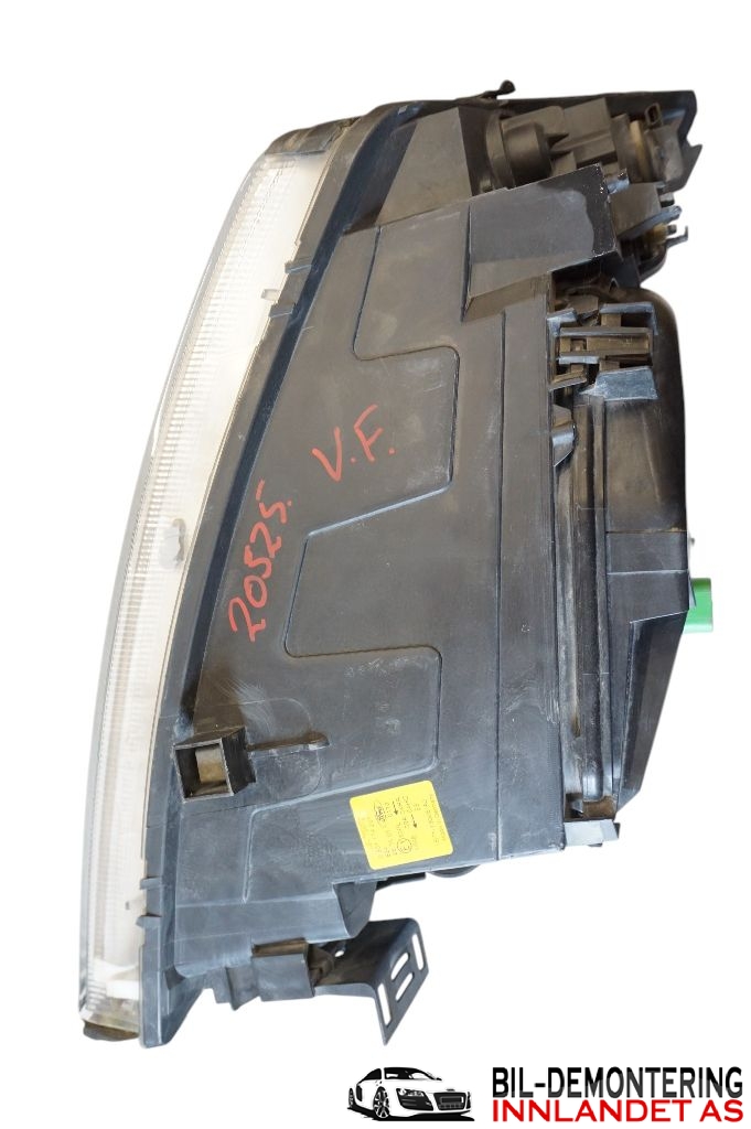 Frontlykt venstre halogen til Ford Mondeo 2001-2007 (Type III)  (FORD|1S71-13006-SE|1435624|)