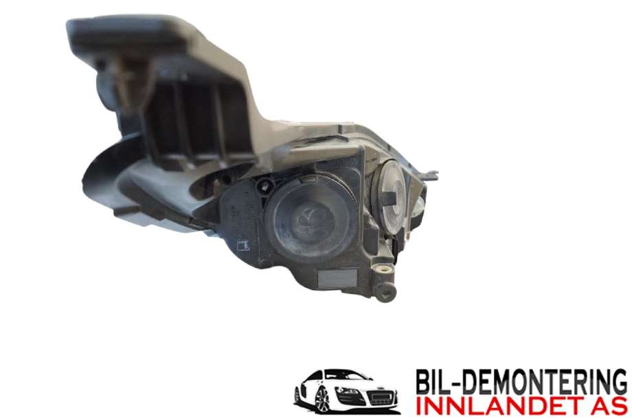 Frontlykt venstre halogen til Ford Fiesta 2013-2017 (Type VI, Fase 2)  (FORD|C1BB-13W030-AJ|2126888|)