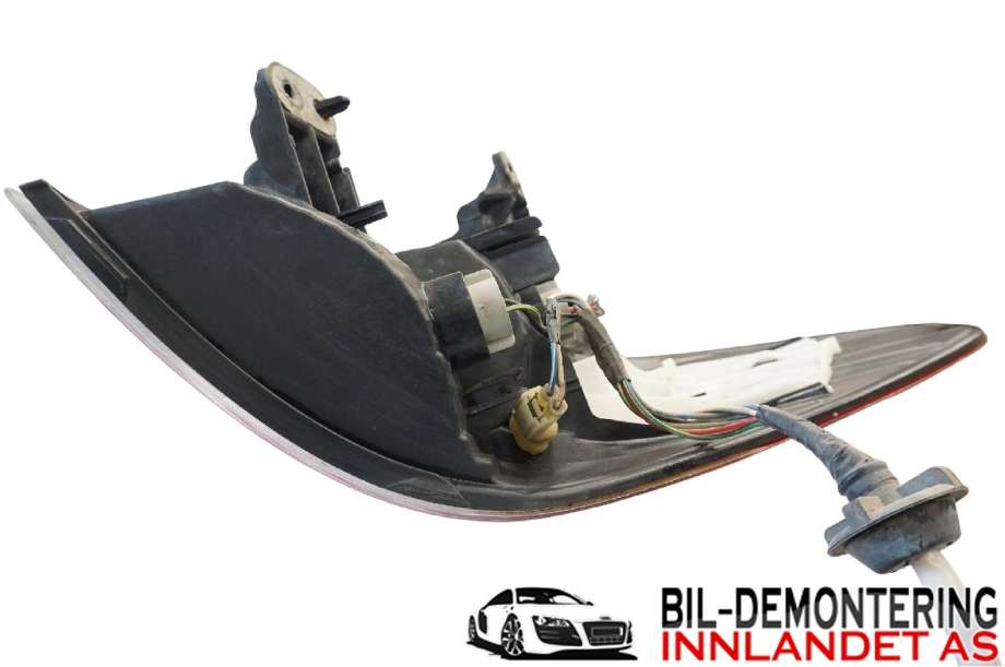 Baklykt venstre til Subaru Outback 2009-2014 (Type IV)  (SUBARU|84912AJ100|)