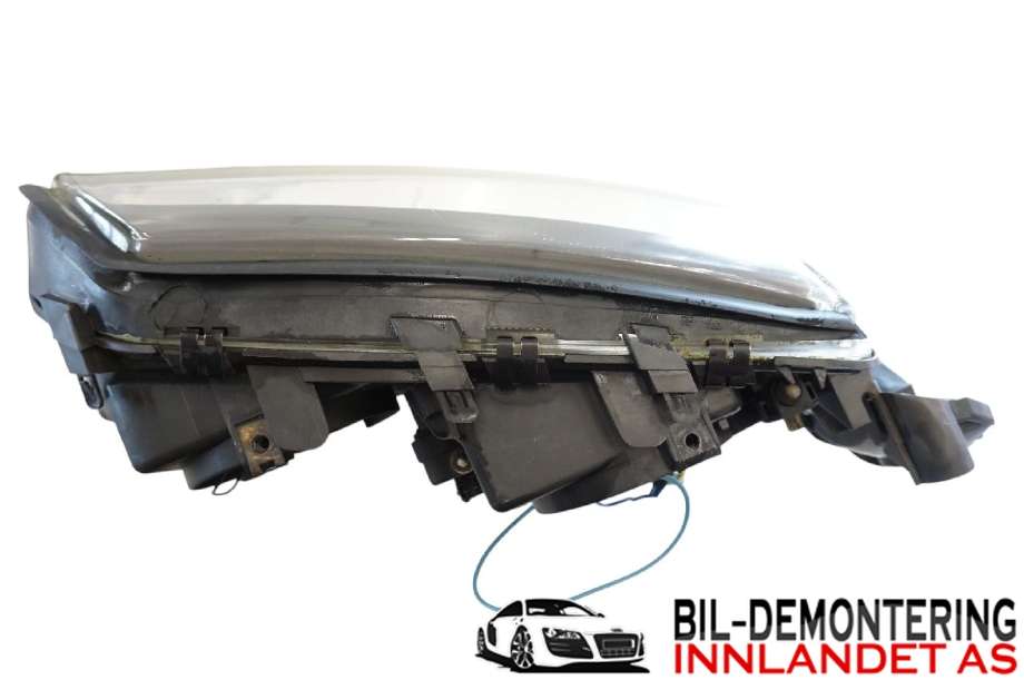 Frontlykt høyre halogen til Volvo S80 1998-2006 (Type I) (VOLVO|8693558|)