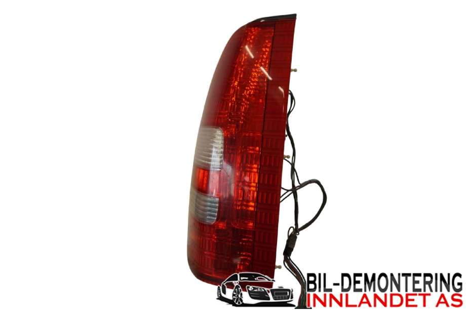 Baklykt høyre til Subaru Forester 2002-2005 (Type II, Fase 1) (SUBARU|84201SA060|)