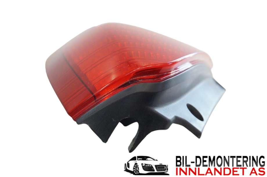 Baklykt høyre til Subaru Forester 2002-2005 (Type II, Fase 1) (SUBARU|84201SA060|)