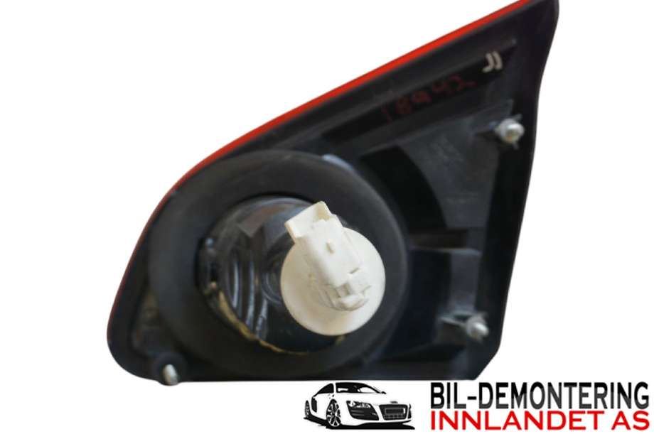 Baklykt venstre indre til Nissan Qashqai 2007-2010 (Type I, Fase 1) (NISSAN|26559JD85A|)