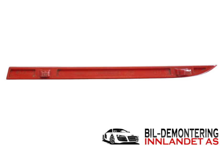 Refleksplate til VW Golf VI 2008-2012  (VOLKSWAGEN|1K9 945 105 A|)