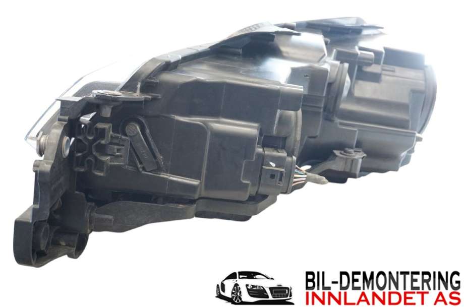 Frontlykt høyre halogen til VW Golf VI 2008-2012 (VOLKSWAGEN|5K1 941 006 L|)