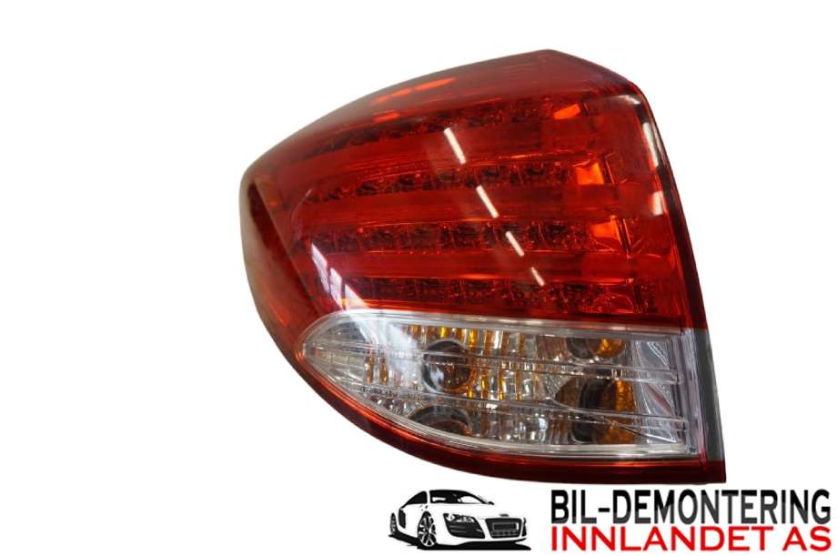 Baklykt venstre til Hyundai i40 2012-2017 (HYUNDAI|924103Z000|)
