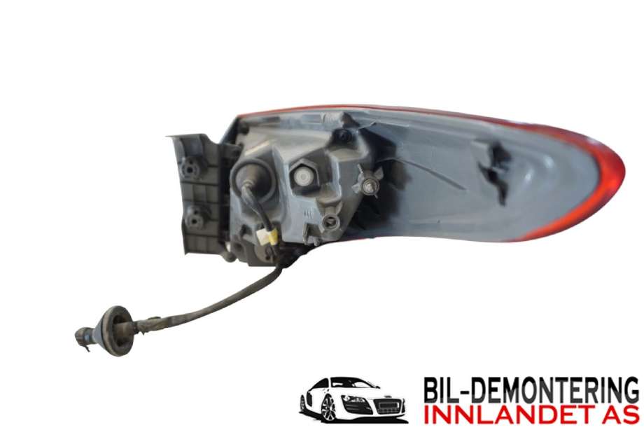 Baklykt venstre til Hyundai i40 2012-2017 (HYUNDAI|924103Z000|)