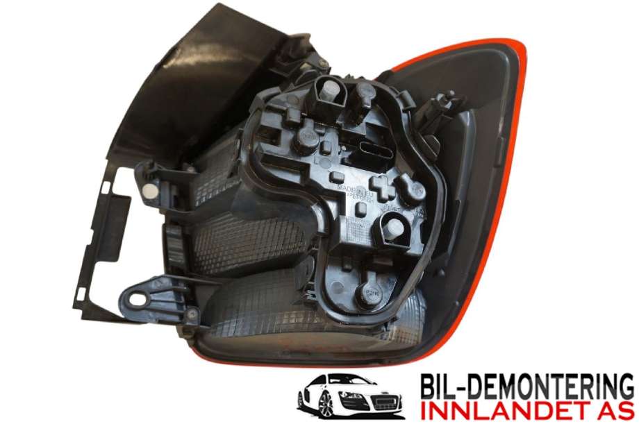 Baklykt venstre til BMW 1-Serie 2011-2015 (Fase 1) (F20/F21) (F20/F21) (63 21 7 270 095|)