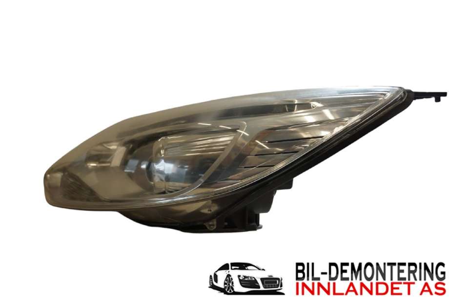 Frontlykt venstre halogen til Ford Focus 2011-2014 (Type III, Fase 1)  (FORD|BM51-13006-JB|2004299|)