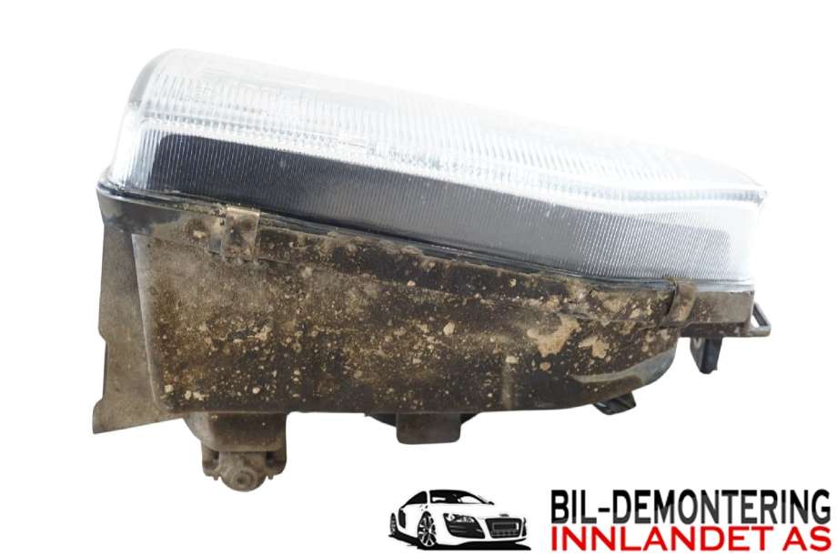 Frontlykt venstre halogen til Mitsubishi Pajero 1992-1999 (Type II) (MITSUBISHI|MB831071|)