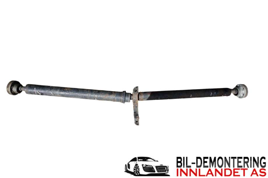 Mellomaksel til Audi A4 2007-2014 (Type IV) (B8) (B8) (AUDI|8K0 521 101|)