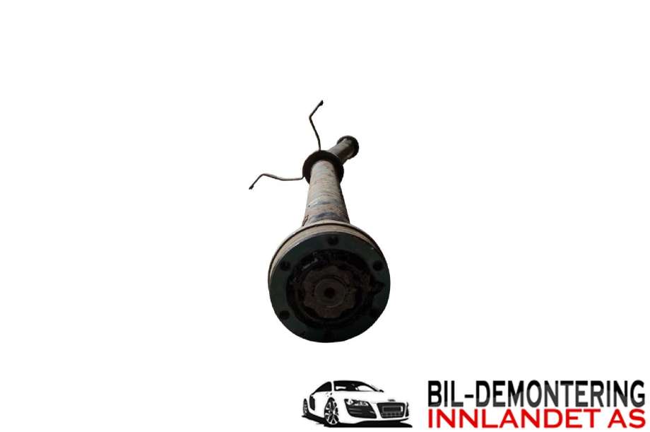 Mellomaksel til Audi A4 2007-2014 (Type IV) (B8) (B8) (AUDI|8K0 521 101|)
