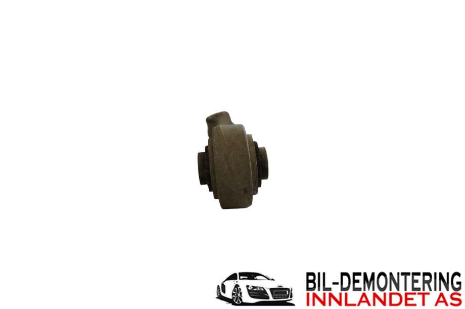 Bærebru høyre foran nedre til Audi A4 2007-2014 (Type IV) (B8) (B8) (AUDI|8K0 407 152 D|)