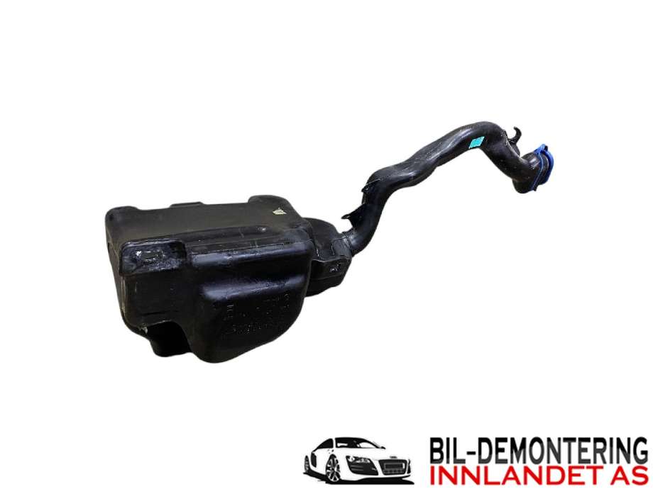 Spylertank til Mercedes A-Klasse 2012-2018 (W176) (W176) (MERCEDES BENZ|A 246 869 01 20|)