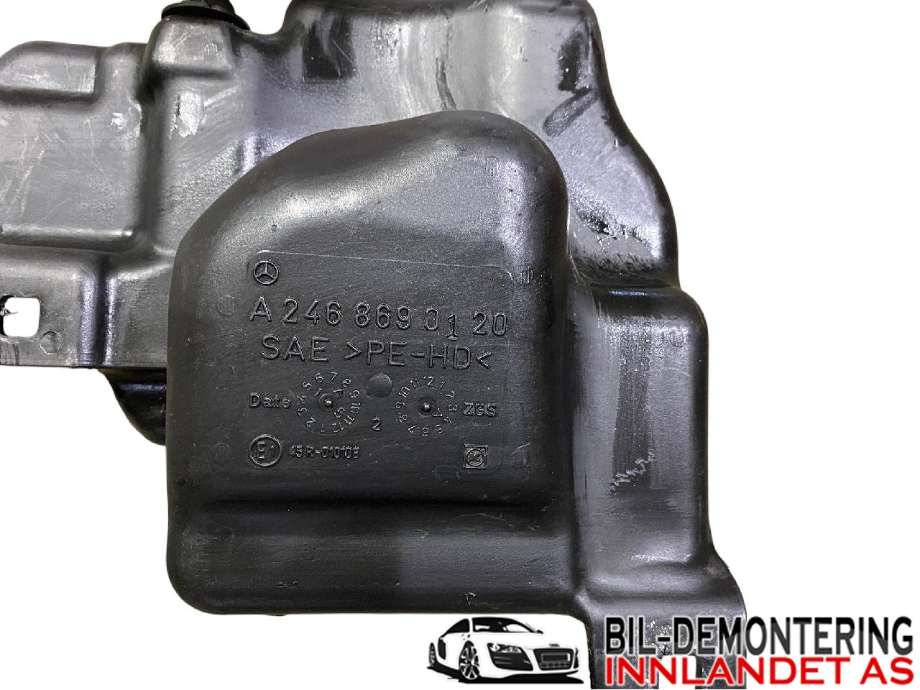 Spylertank til Mercedes A-Klasse 2012-2018 (W176) (W176) (MERCEDES BENZ|A 246 869 01 20|)