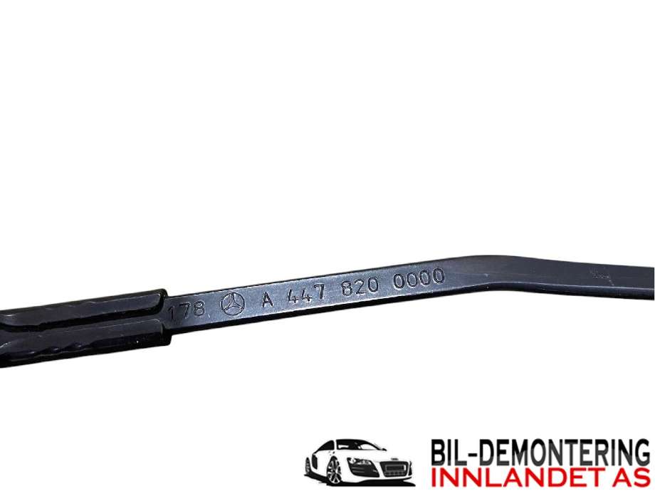 Viskerarmer frontrute til Mercedes Vito 2014-->> (W447) (W447) (A 447 820 00 00|)
