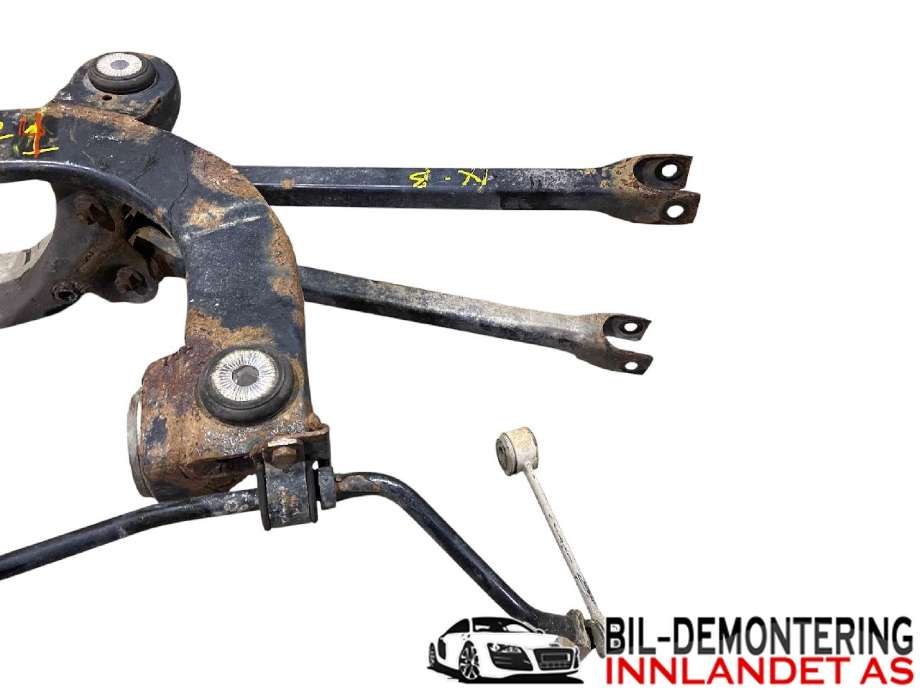 Travers bak til Audi A3 1996-2003 (Type I)  (AUDI|1J0 505 235 F|)