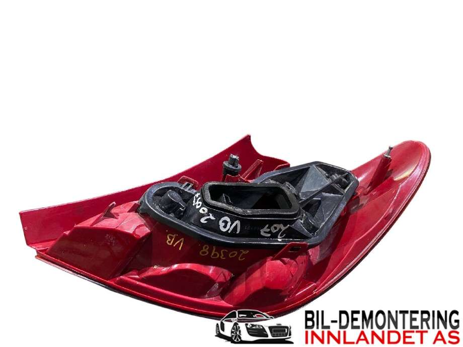 Baklykt venstre til Peugeot 207 2006-2012  (PEUGEOT|6350 Y7|)