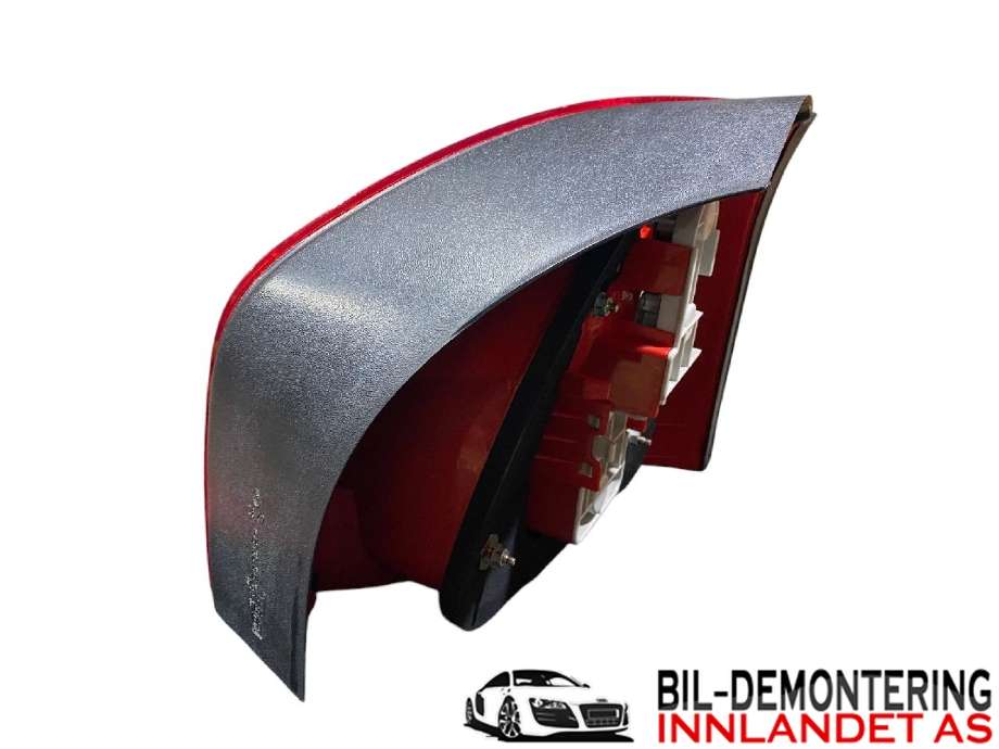 Baklykt venstre til Audi A3 1996-2003 (Type I)  (AUDI|8L0 945 095 B|)