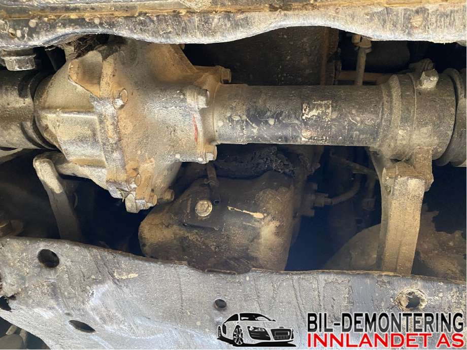 Kardang til Toyota Land Cruiser 100, 1998-2007  (TOYOTA|411103D180)