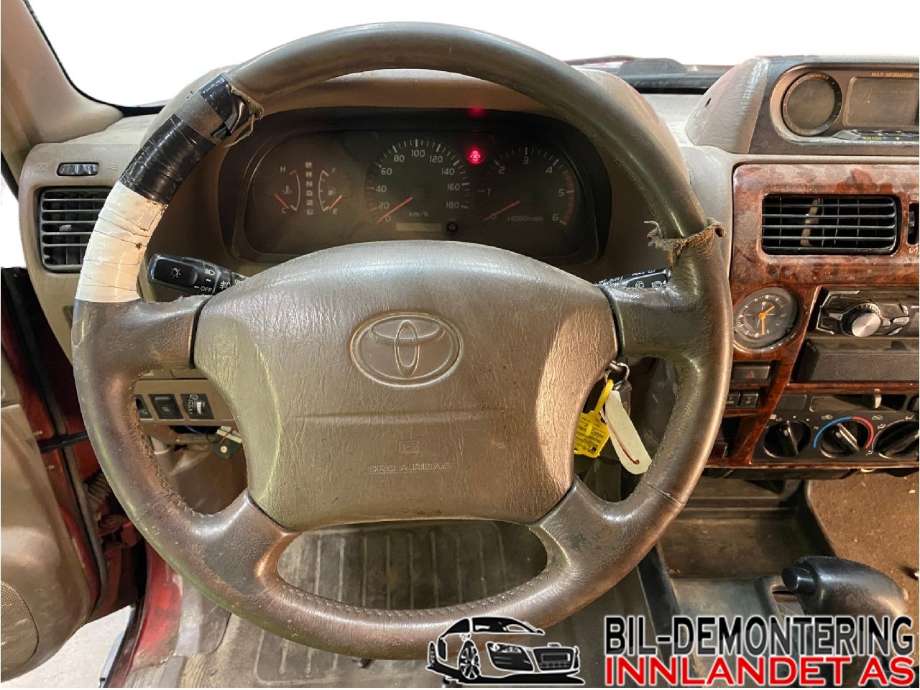 Ratt til Toyota Land Cruiser 100, 1998-2007  (TOYOTA|4510060331E0)