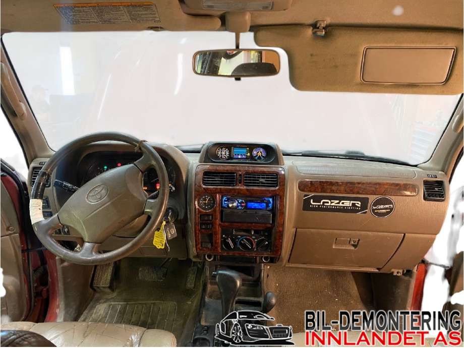 Dashbord til Toyota Land Cruiser 100, 1998-2007  (TOYOTA|5531160521E0)