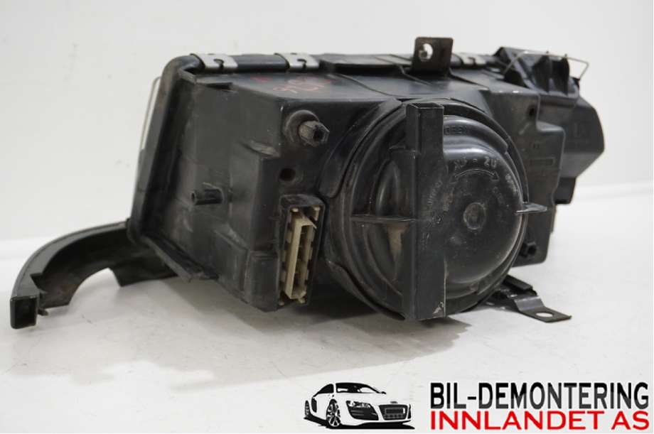 Frontlykt venstre halogen til Ford Scorpio 1985-1991 (|85GG13N059AA|1305235100)