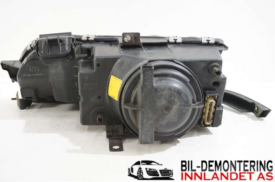 Frontlykt høyre halogen til Ford Scorpio 1985-1991  (|85GG13N010AA|1305235101)