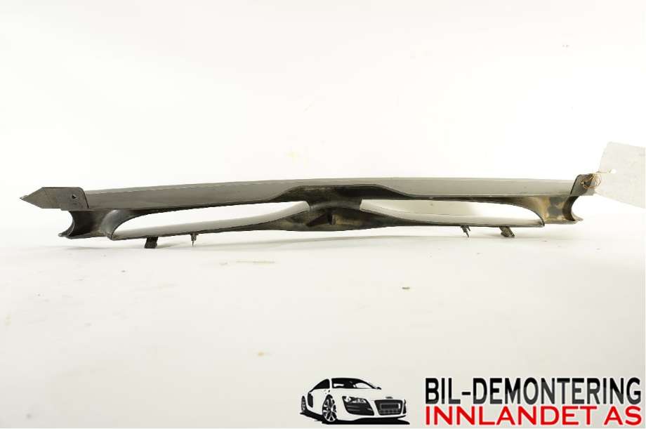 Grill til Ford Mondeo 1993-1996 (Type I)  (93BG-8A133-AFXWAA|)