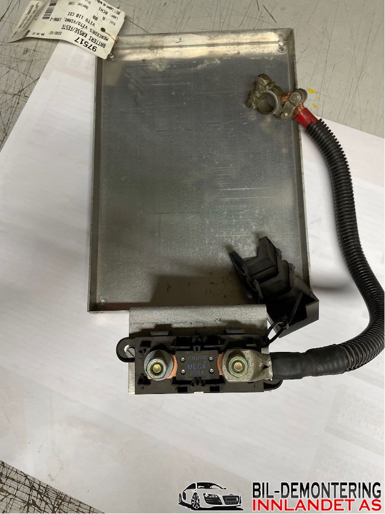 Batterikasse/feste til Mercedes Vito/Viano 1996-2003 (W638) (W638) 